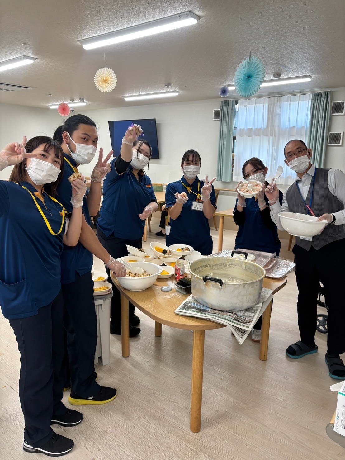 おにぎり♪玉子焼き♪うどん♪