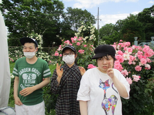 バラ公園 R7【生活介護】