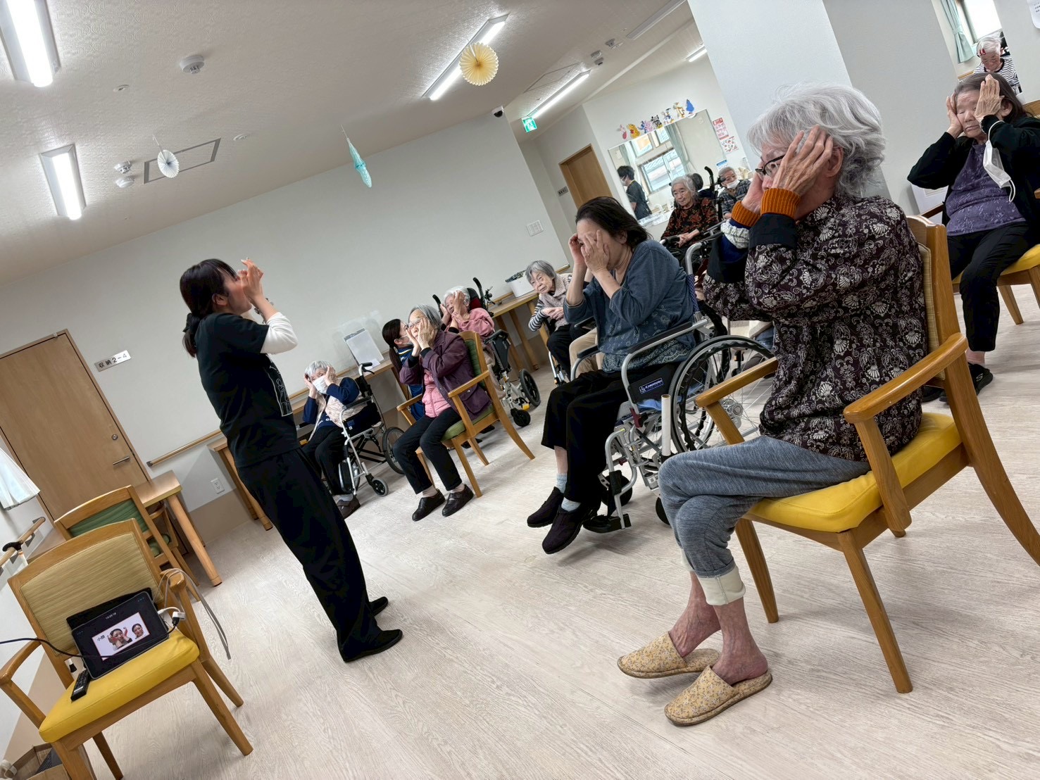 ヘッドリフレッシュ🧠̟ͪ、顔ヨガ🧘🏻‍♀️、体操🤸‍♂️