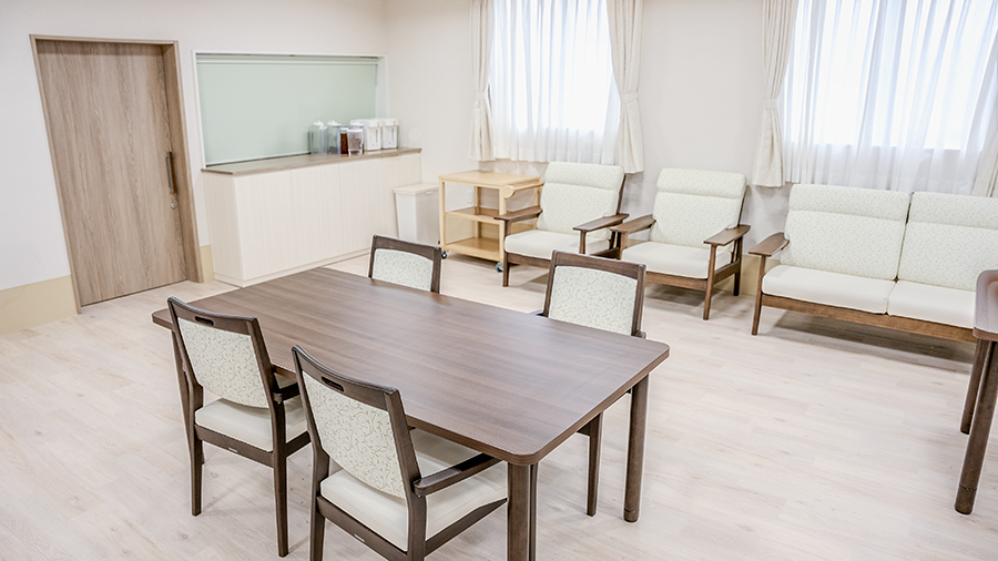 ピースフリー岸和田弐番館